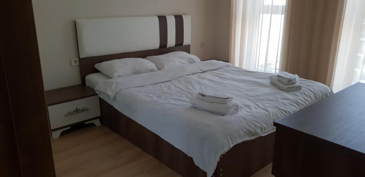 Batumi Apartments Guli Exterior photo