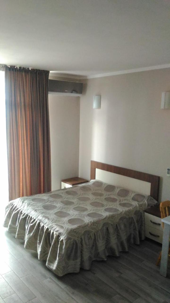 Batumi Apartments Guli Exterior photo