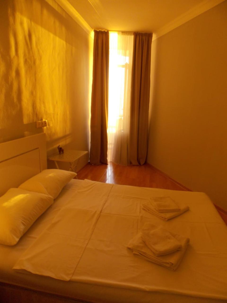 Batumi Apartments Guli Exterior photo